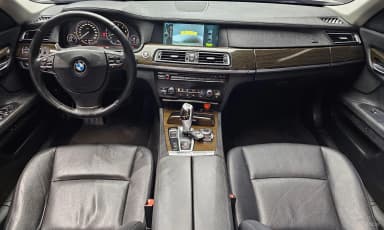 7 Series (F01)