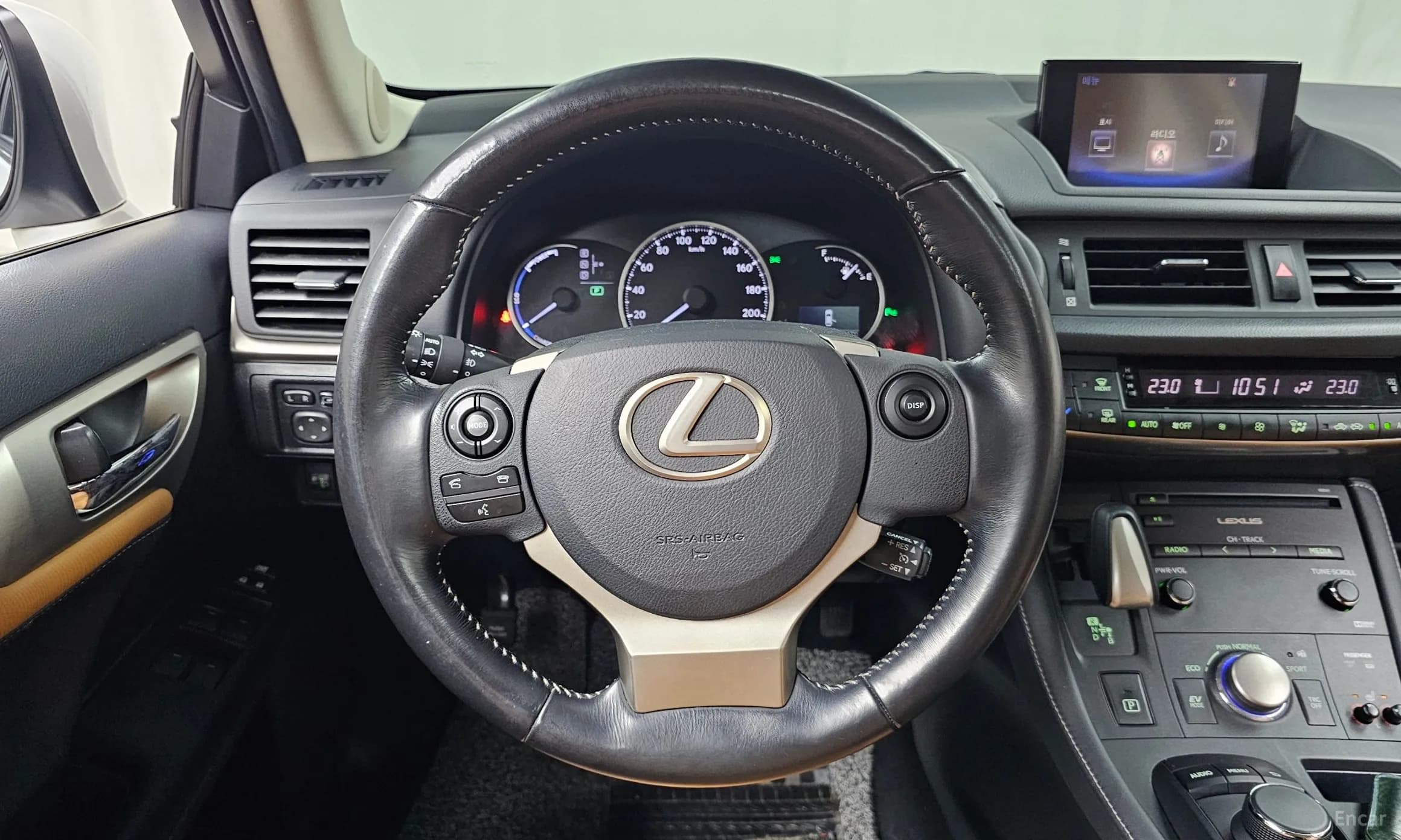 CT200h