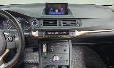 CT200h