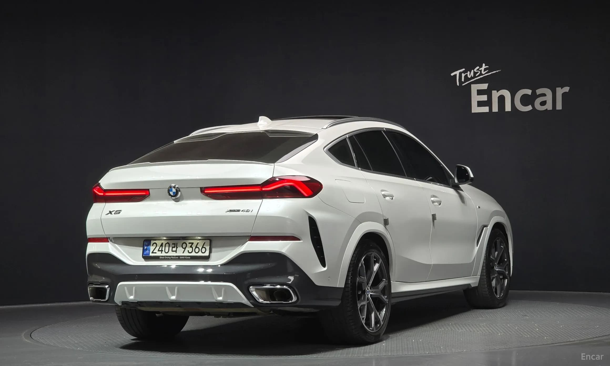 X6 (G06)