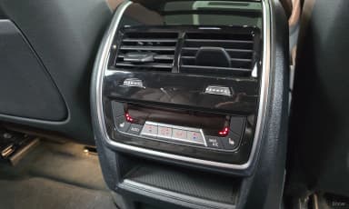 X6 (G06)