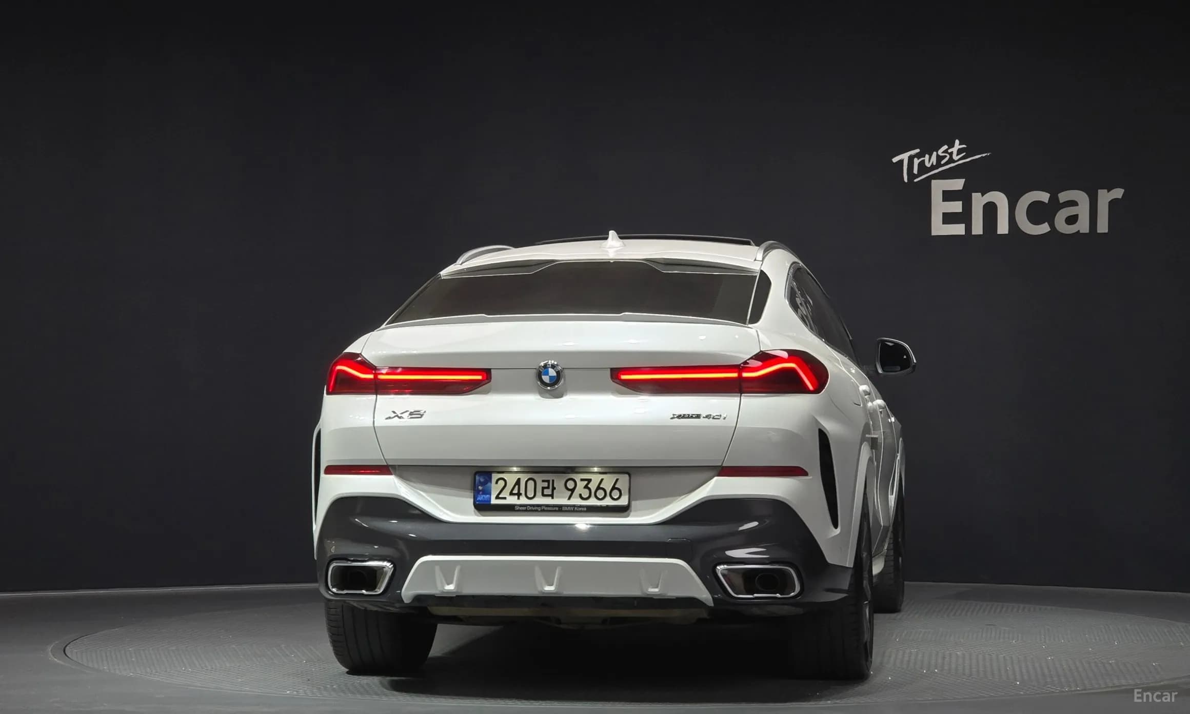 X6 (G06)