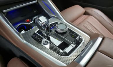 X6 (G06)