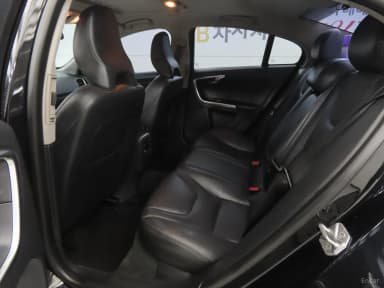 S60