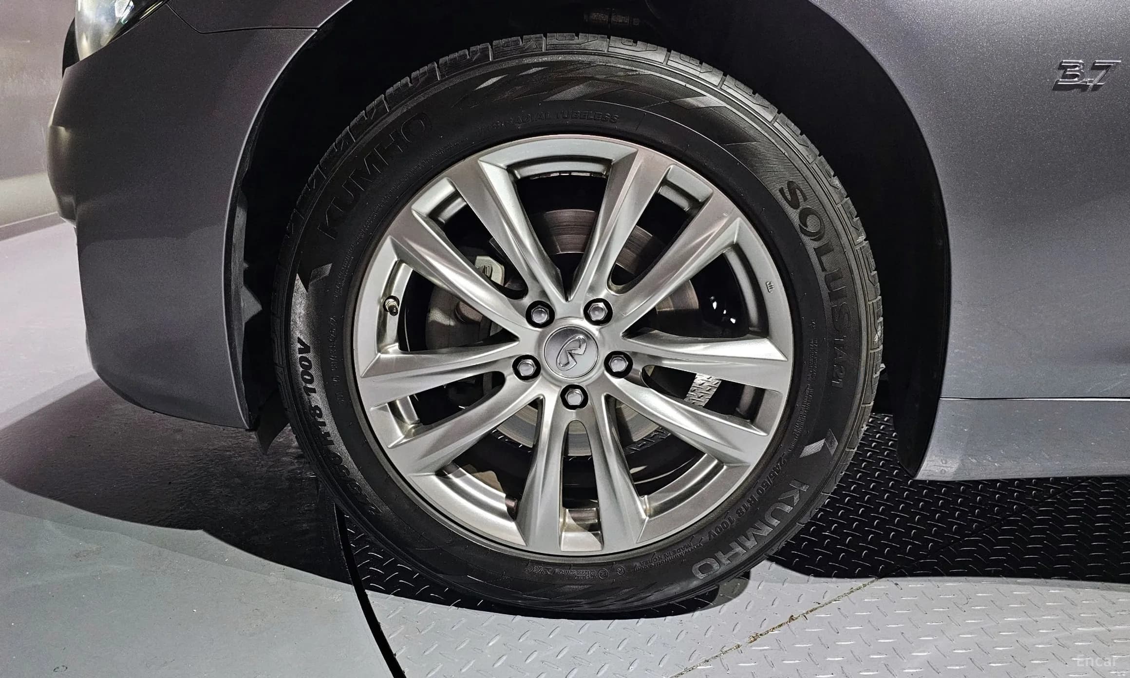 Q70