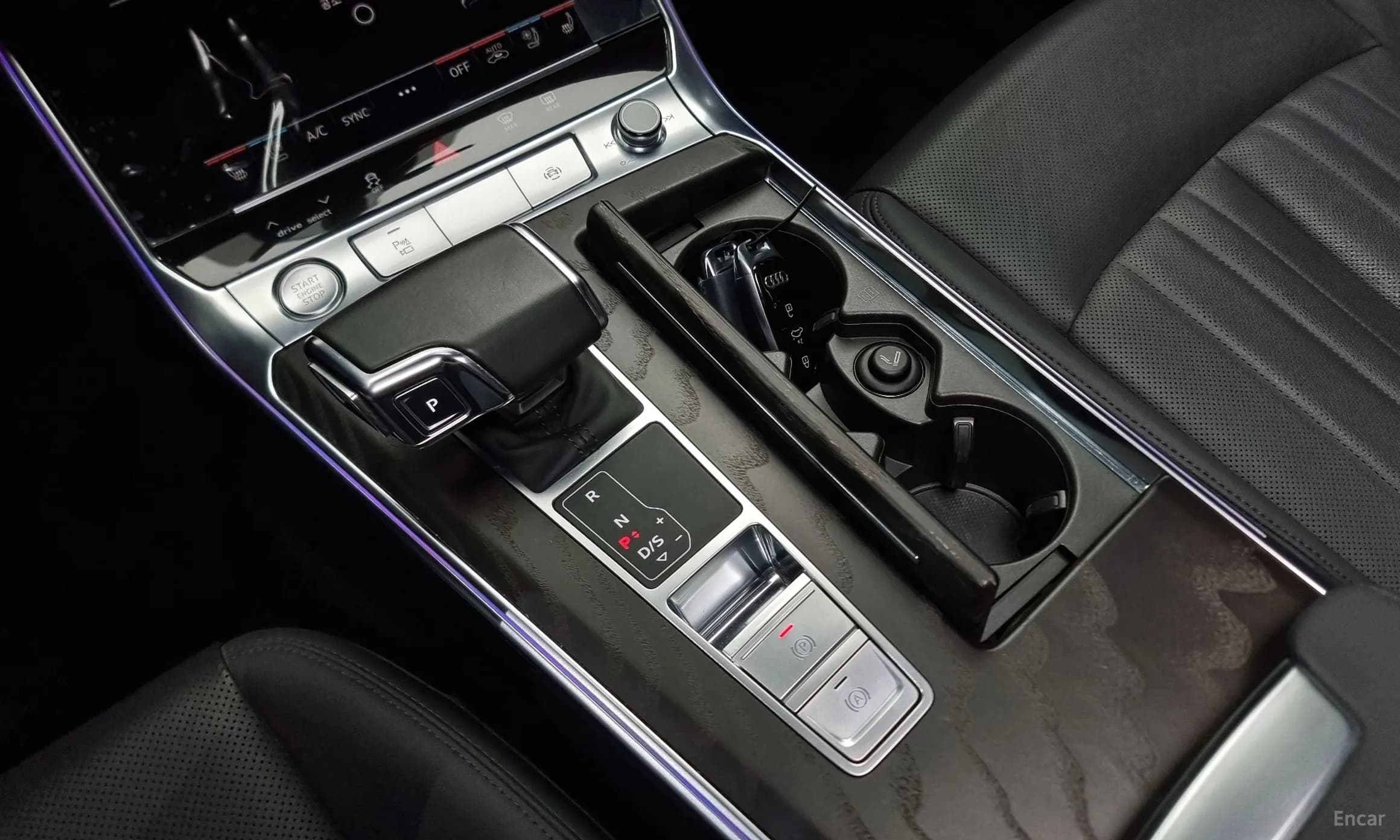 A6 (C8)