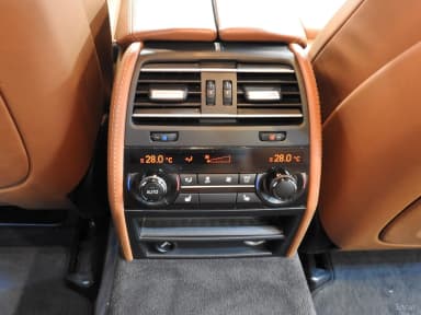 7 Series (F01)