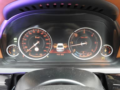 7 Series (F01)
