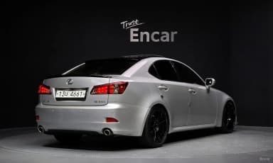 IS250