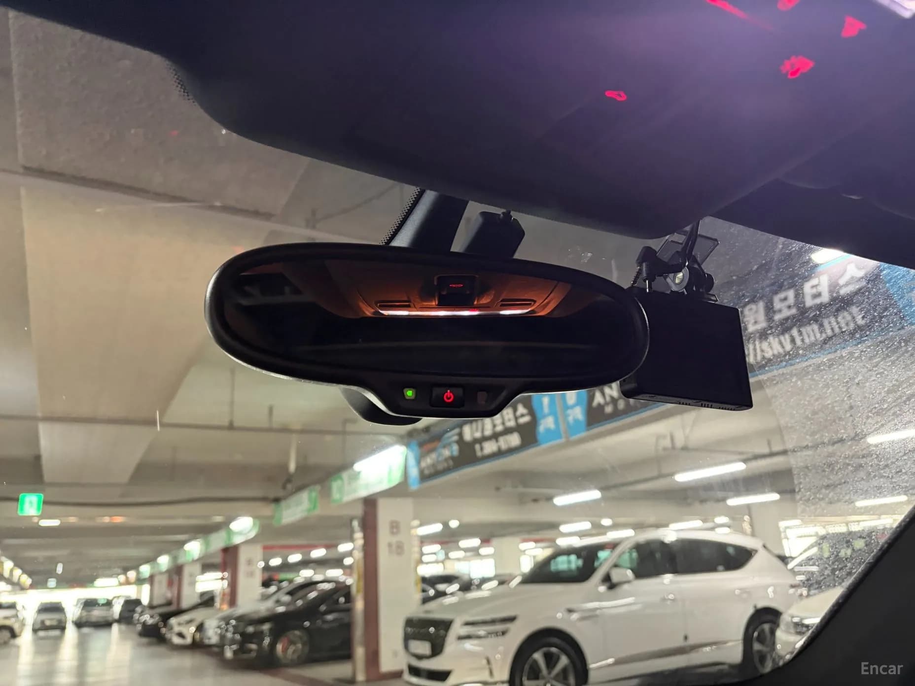 Q3