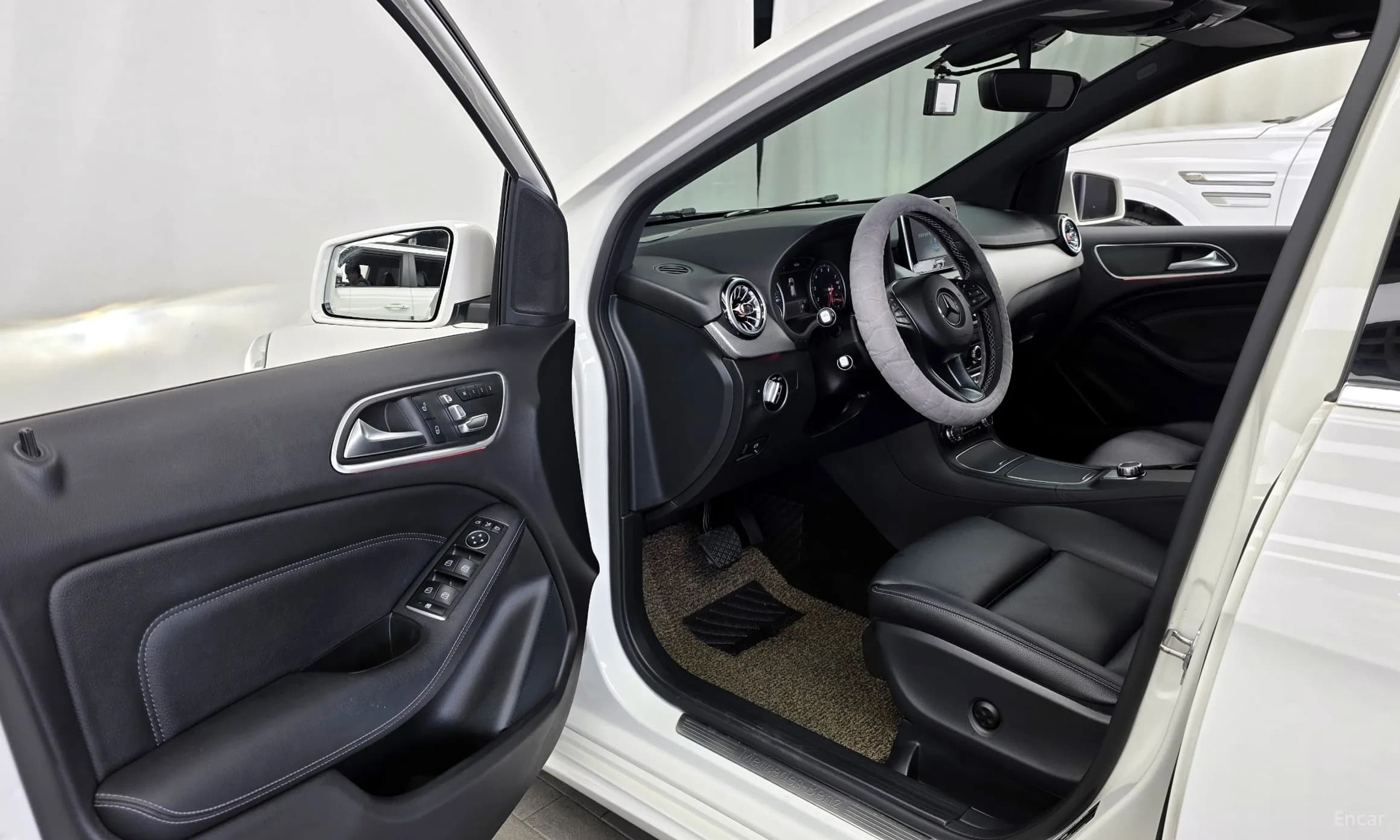 B-Class W246
