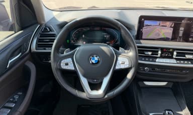 X3 (G01)