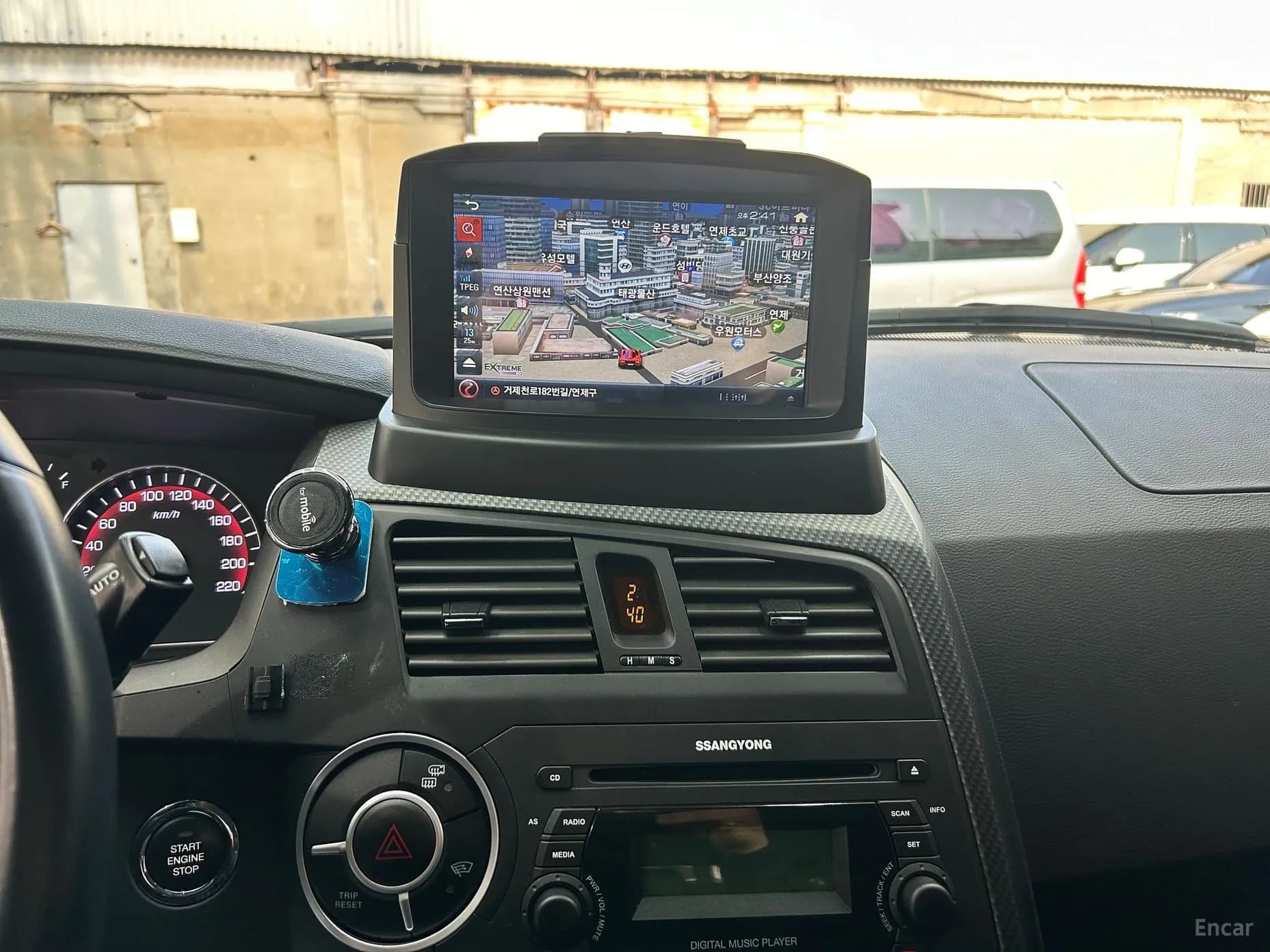 Korando Sports
