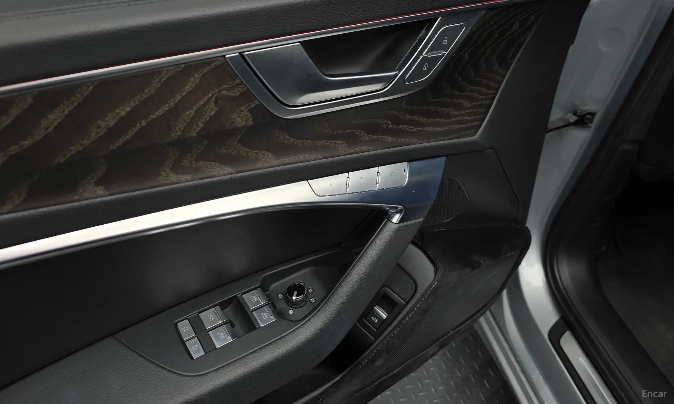 A6 (C8)