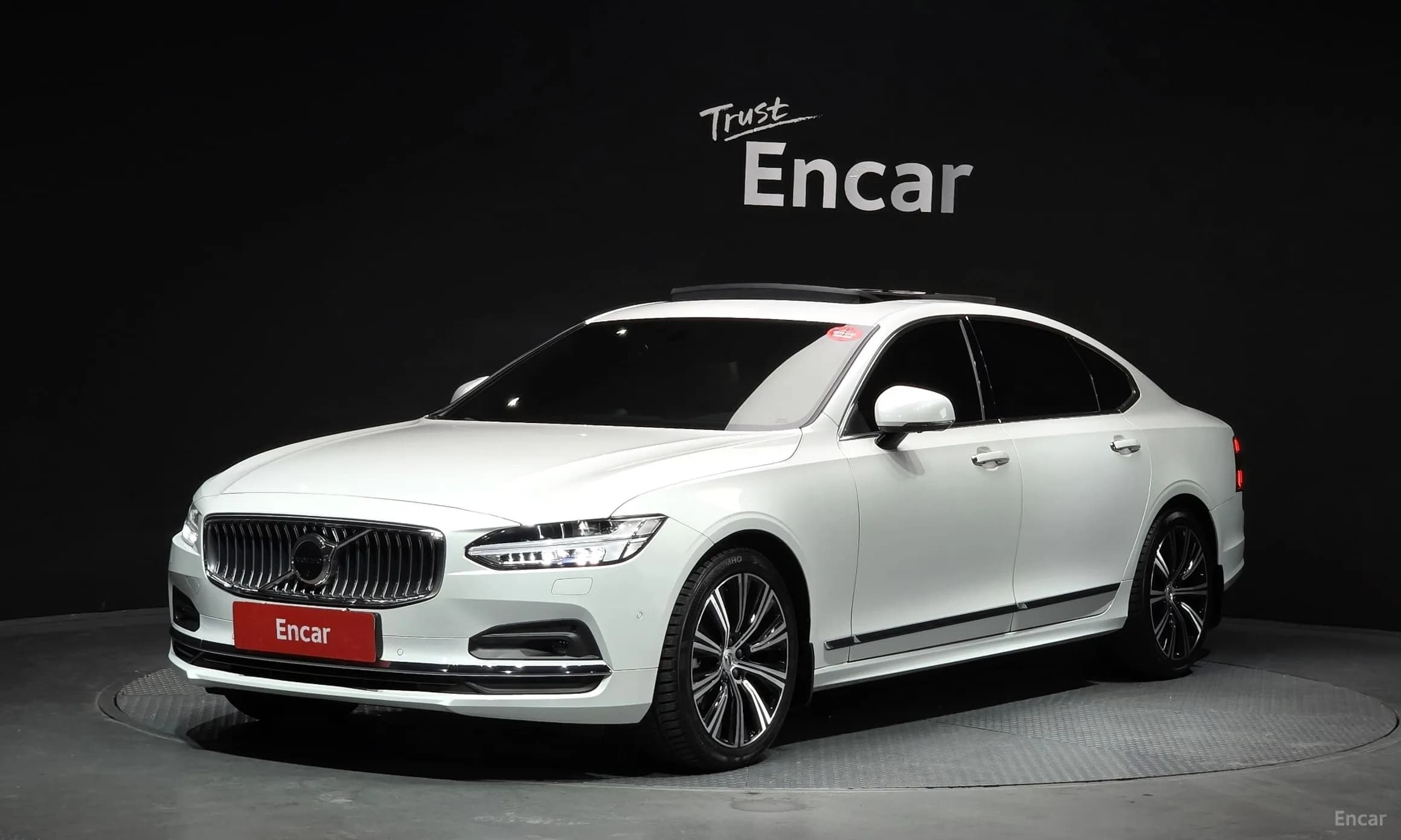 S90