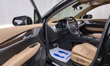 XT6
