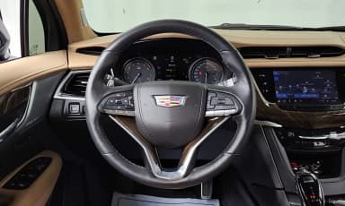 XT6