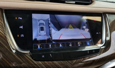 XT6