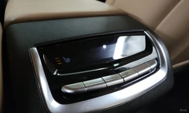 XT6