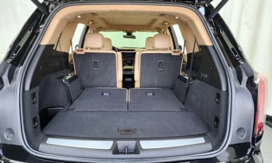 XT6