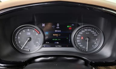 XT6