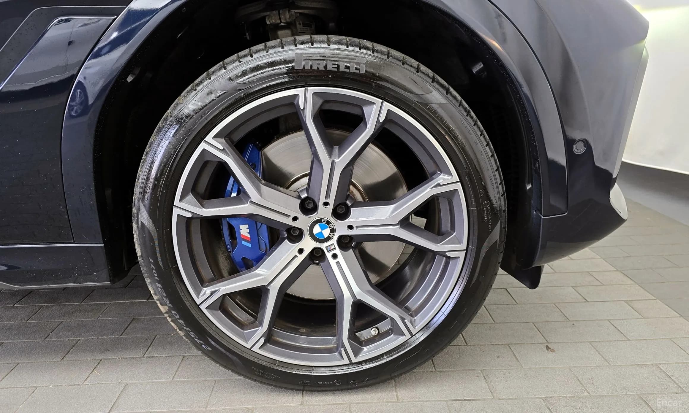 X6 (G06)