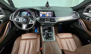 X6 (G06)
