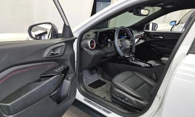 Trax Crossover