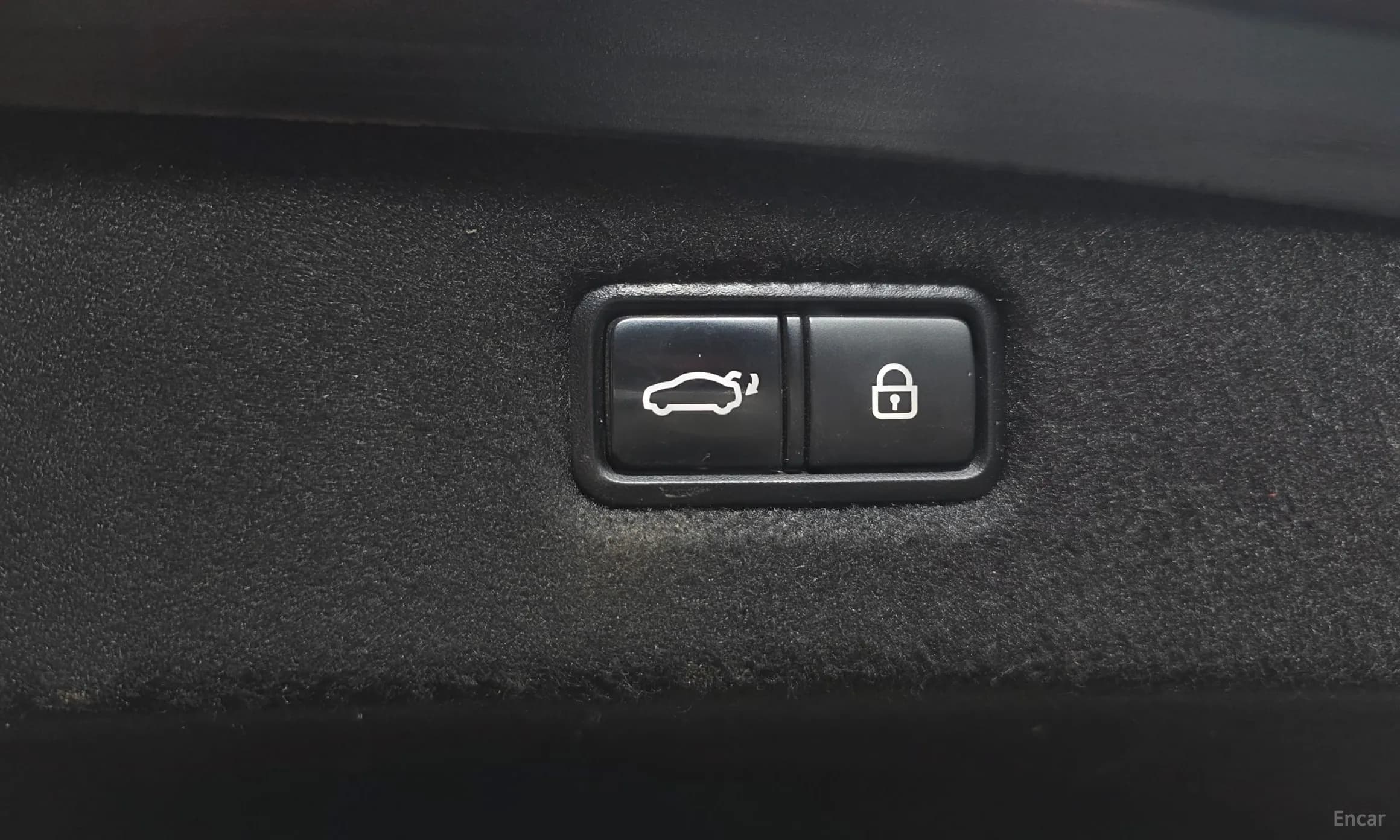 G90