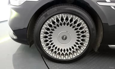 G90