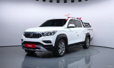 Rexton Sports Khan