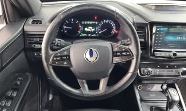 Rexton Sports Khan