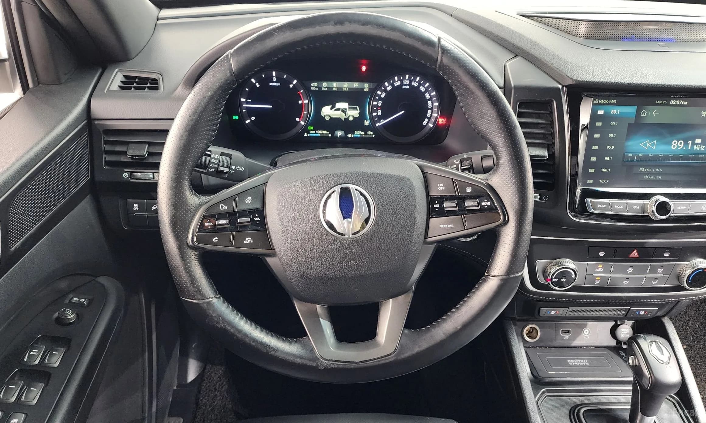 Rexton Sports Khan
