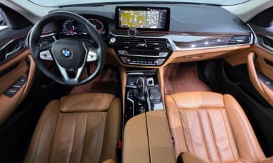 5 Series (G30)