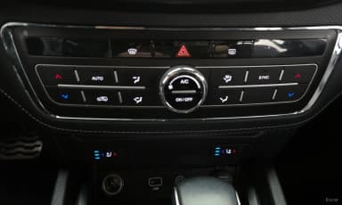 Rexton Sports Khan