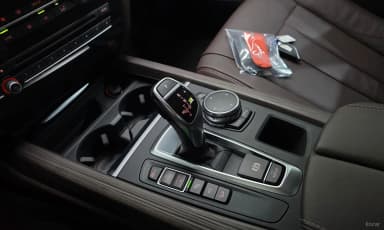 X5 (F15)