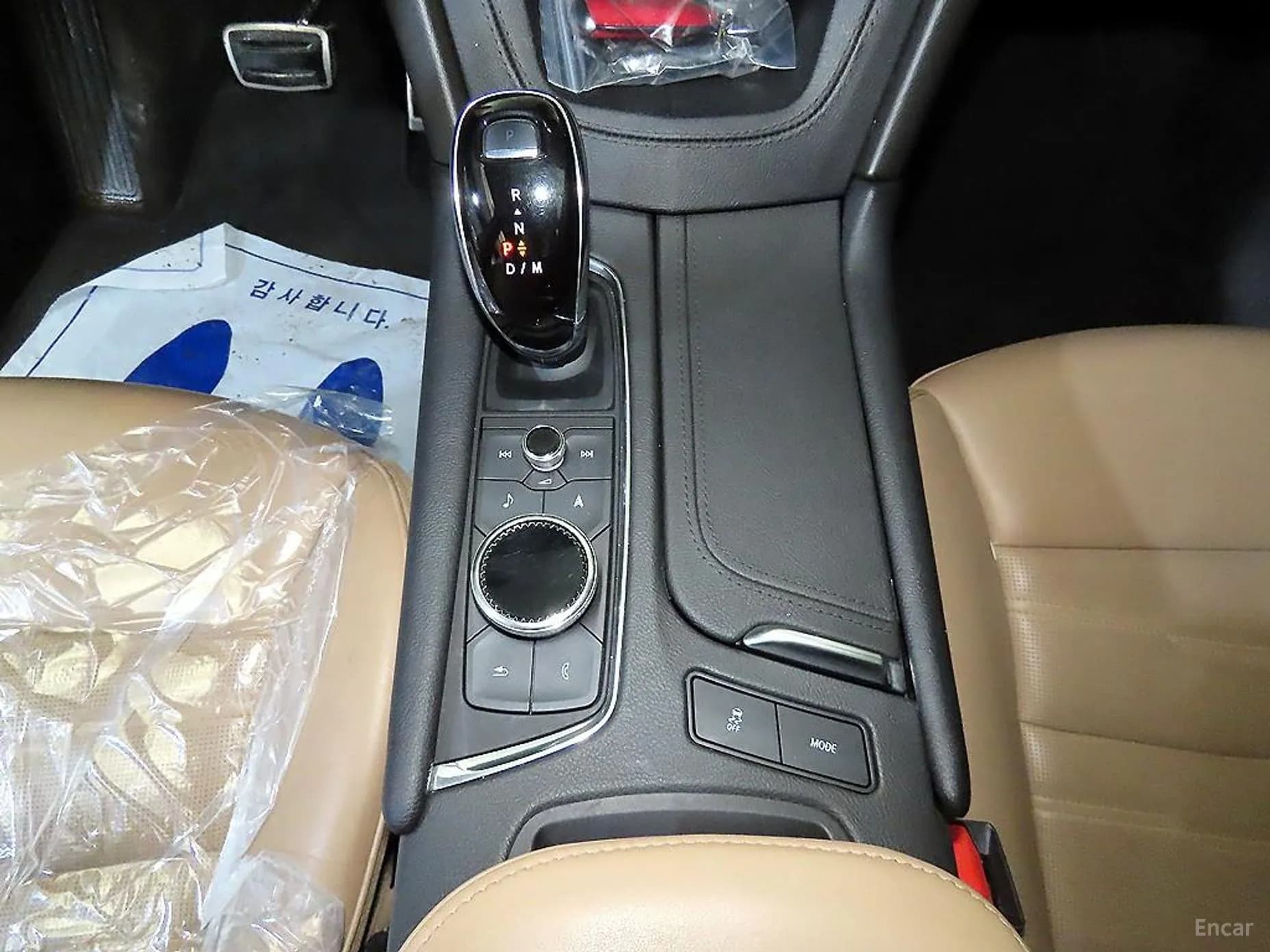 XT6