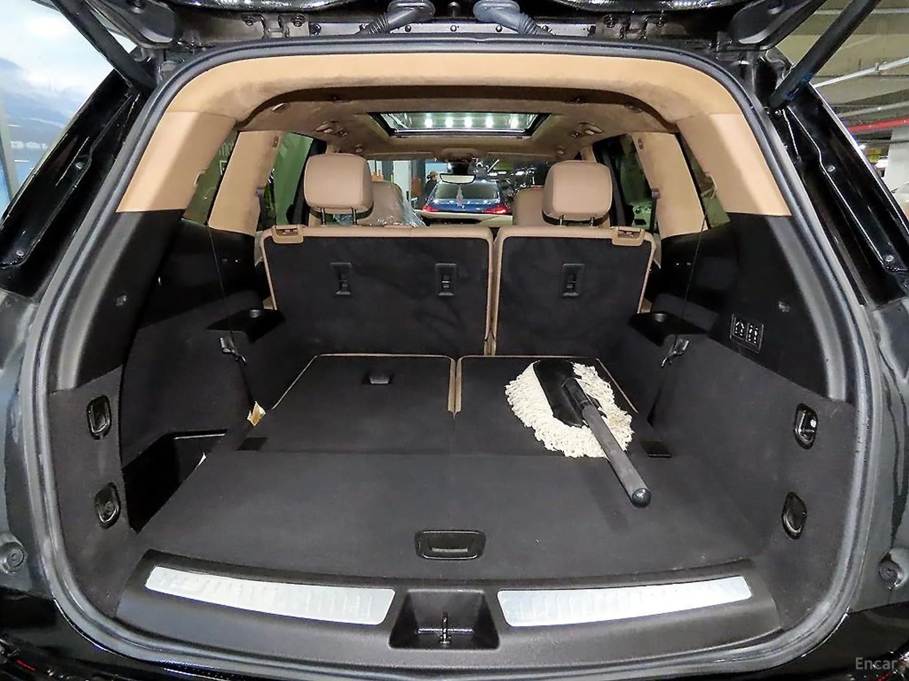 XT6