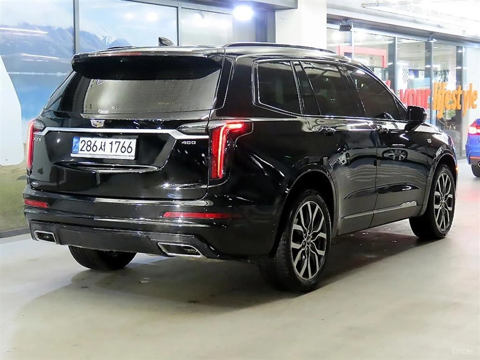 XT6