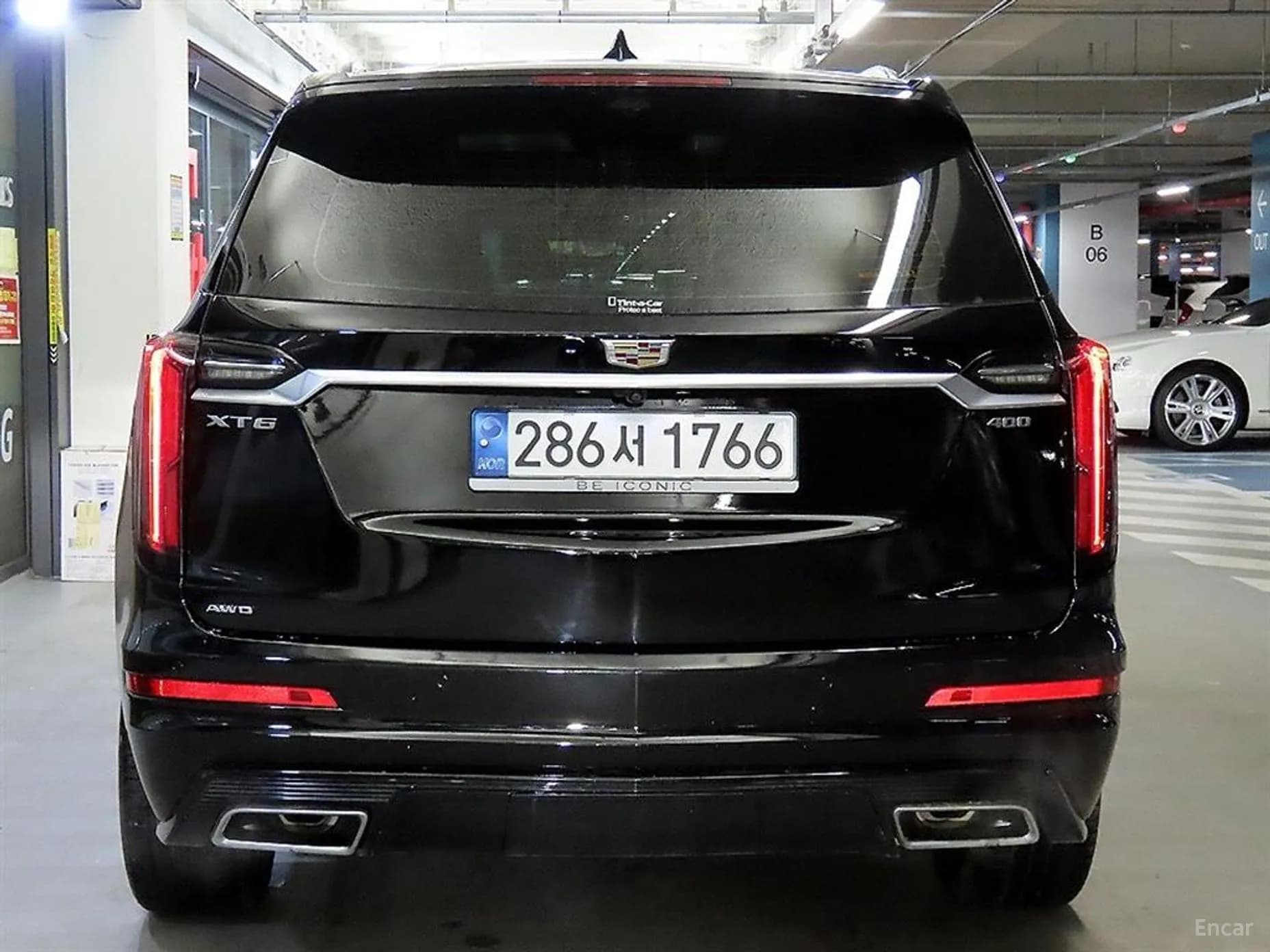 XT6