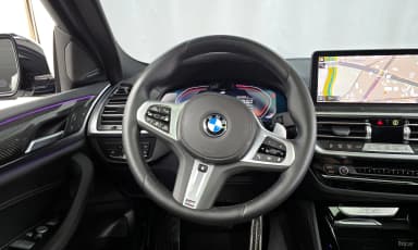 X4 (G02)