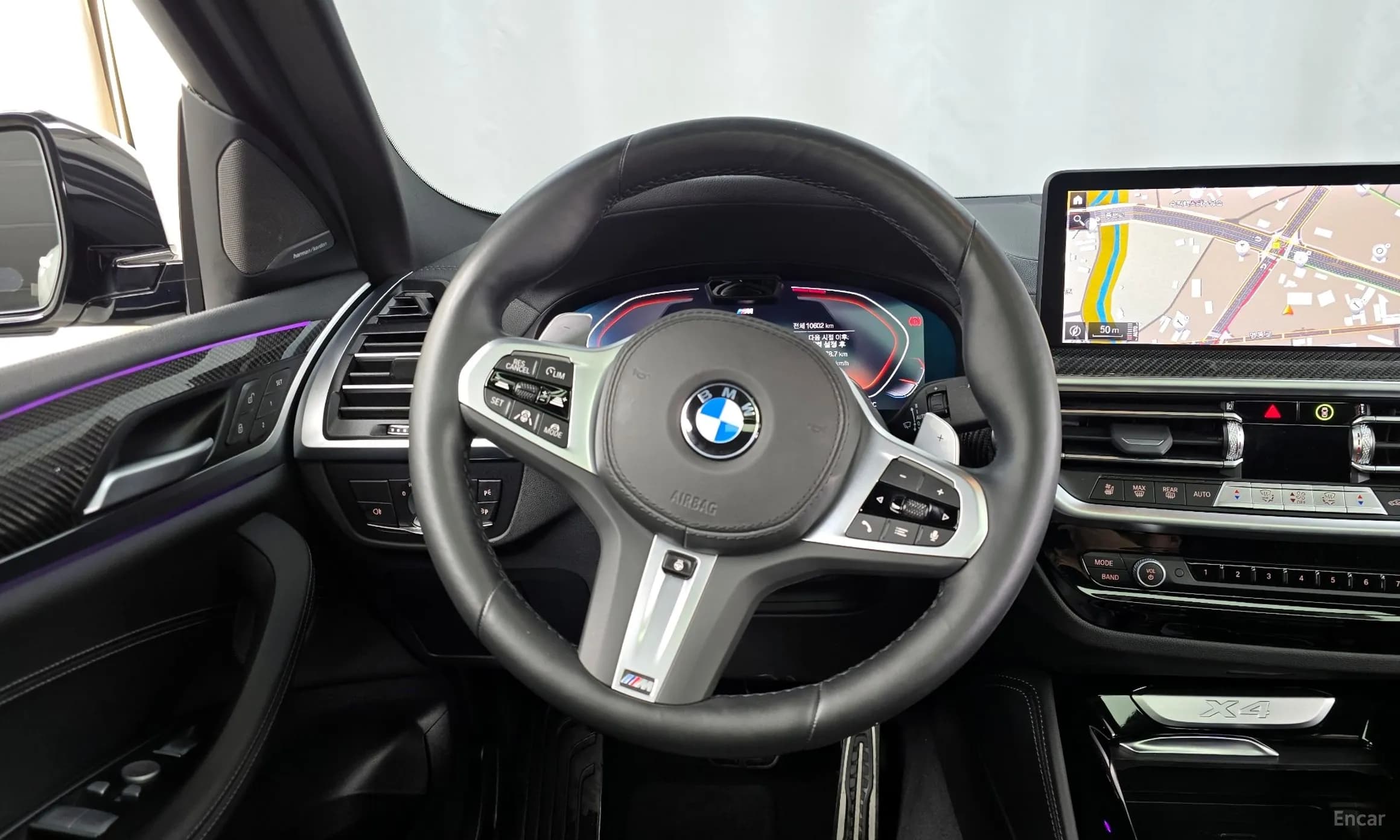 X4 (G02)