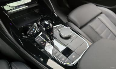 X4 (G02)