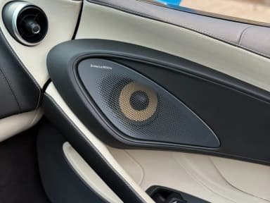 570S