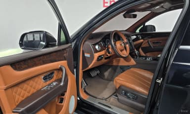 Bentayga