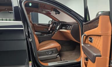 Bentayga