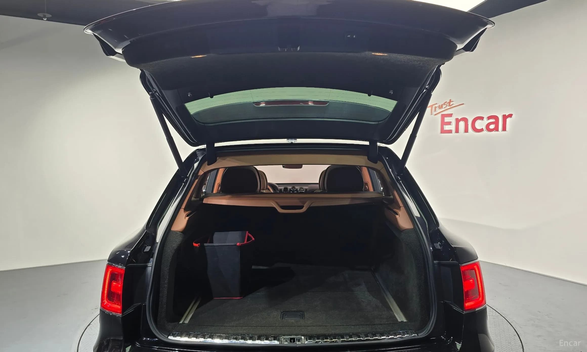 Bentayga