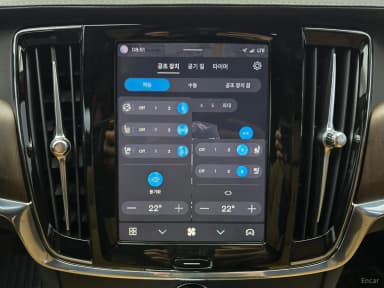 S90