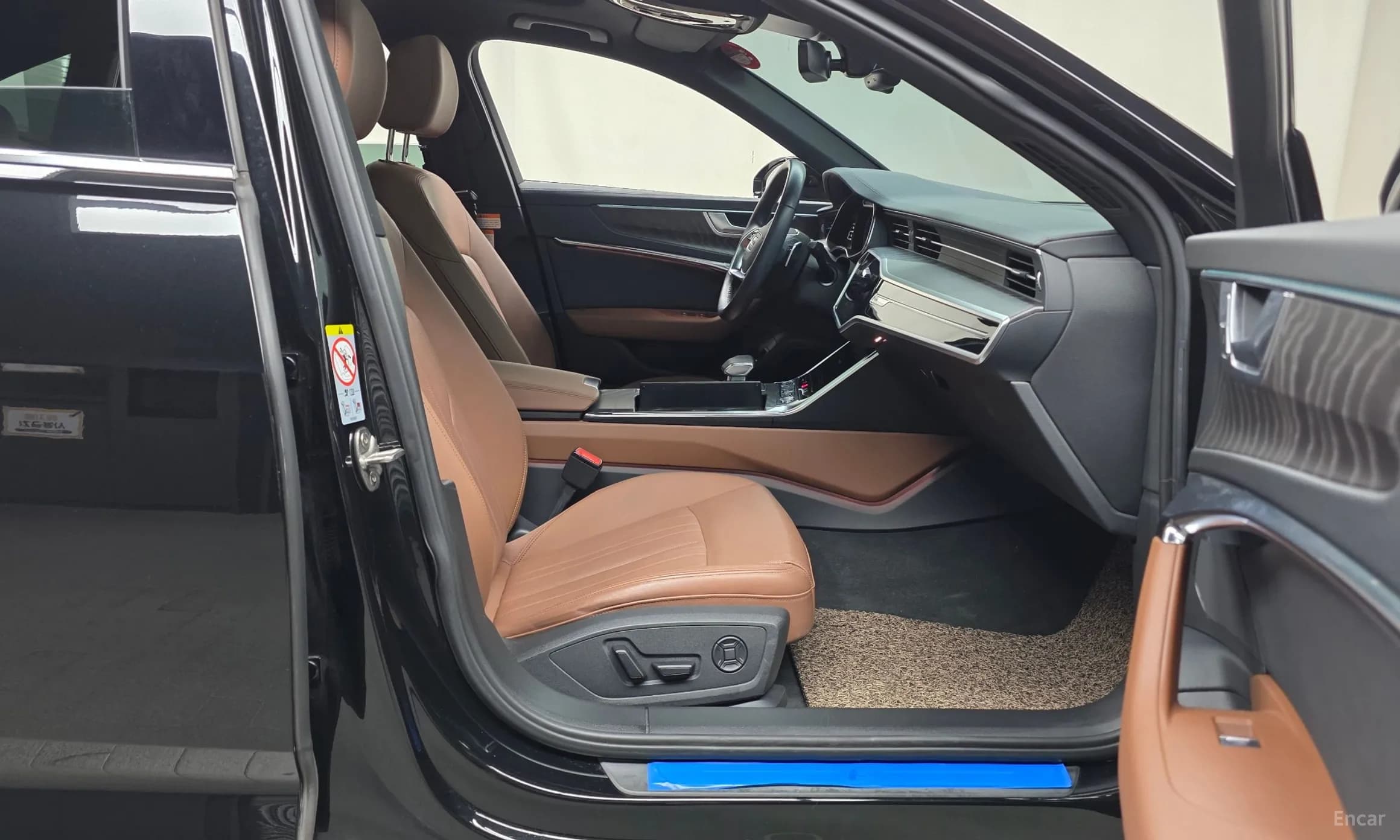 A6 (C8)