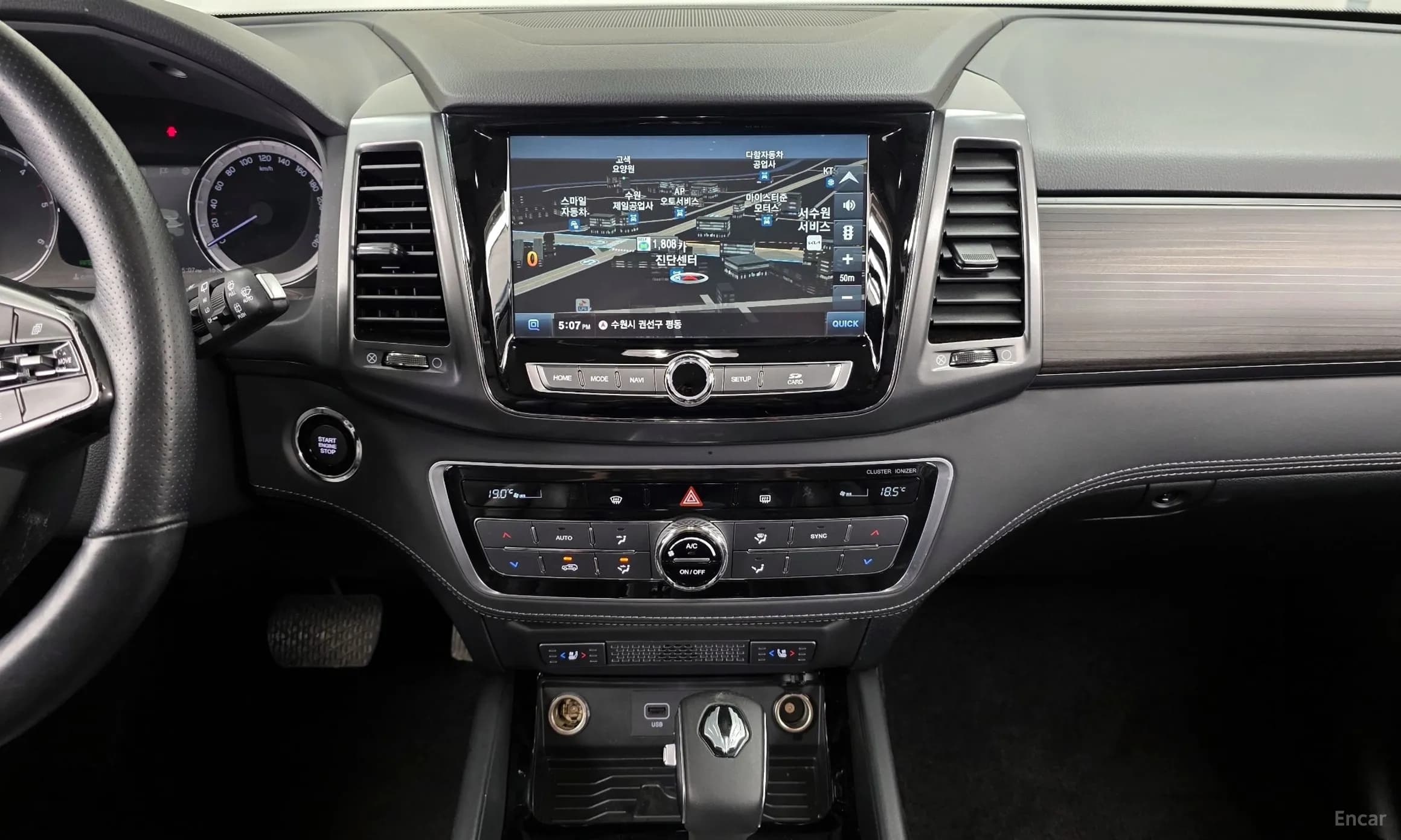 G4 Rexton